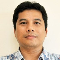 Associate Editor 2